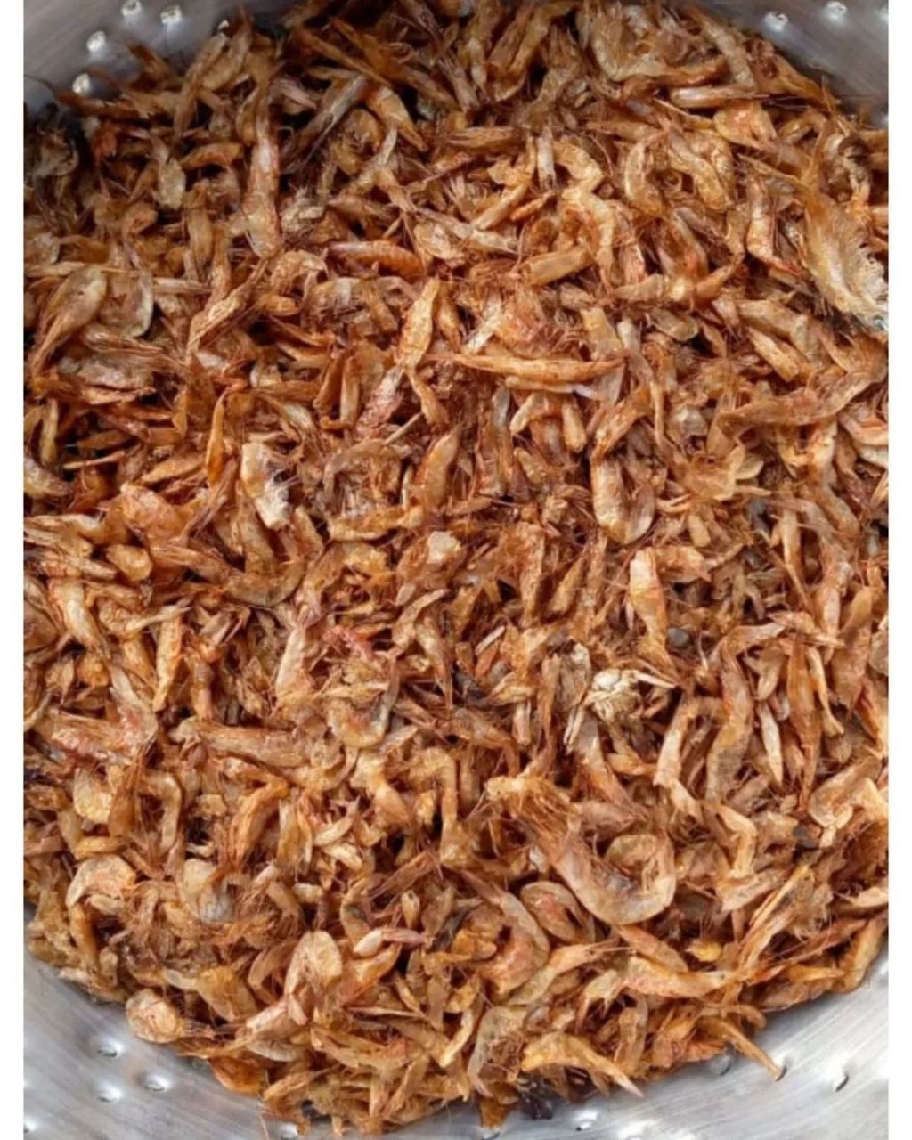 Enhance your favorite African dishes with premium Crayfish from Osuji Enterprise. Carefully selected, cleaned, naturally dried, and hygienically packaged, our crayfish delivers a rich seafood flavor and irresistible aroma to soups, stews, sauces, and traditional recipes. Whether you're cooking at home or for your restaurant, our premium crayfish guarantees freshness, quality, and authentic African taste